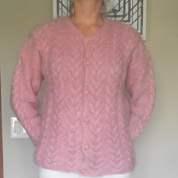 ๐ 3X HOST PICK ๐ Handmade Pink Knitted Sweater - Picture 5 of 11